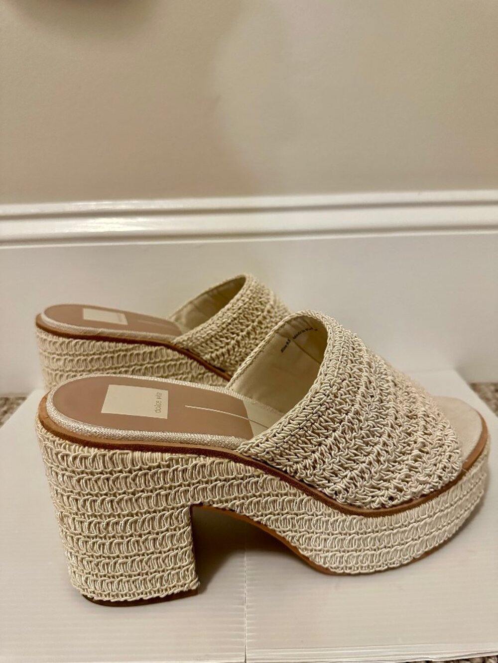 Dolce Vita Ladin Ivory Woven Macrame Platform Mules Size 9.5